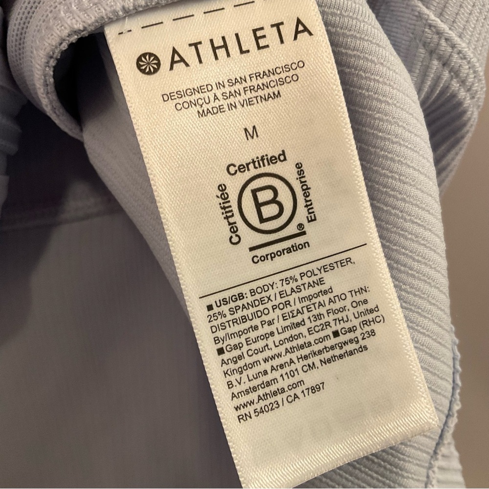 Athleta Salutation Ribbed Jacket III - NWT - Medium - Gossamer Blue Rib - Picture 10 of 12